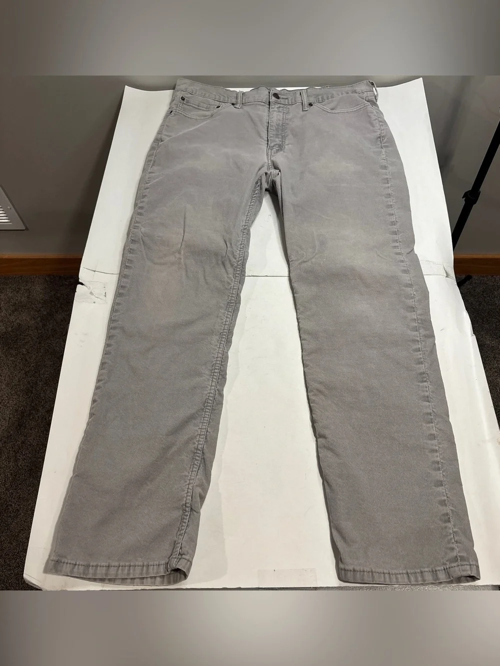 Levi's 514 Corduroy Pants Mens 38x32 Gray Slim Straight 5 Pocket Jeans